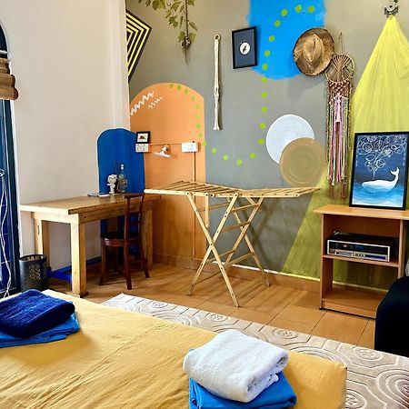 Seconds Hostel - Коломбо Екстериор снимка