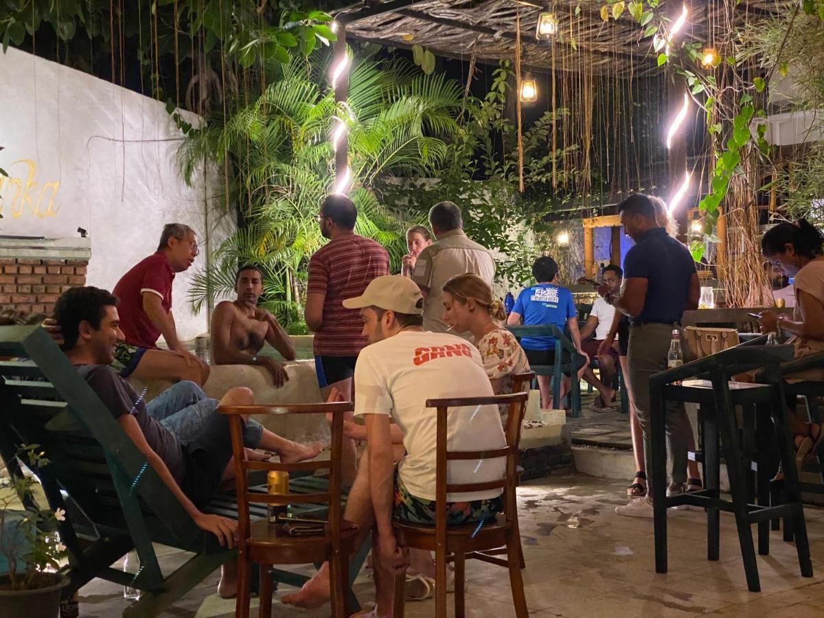 Seconds Hostel - Коломбо Екстериор снимка